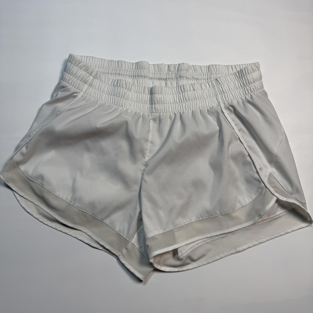 Athleta Mesh Racer Run Shorts Womens Medium White 4 Inseam Lined Running